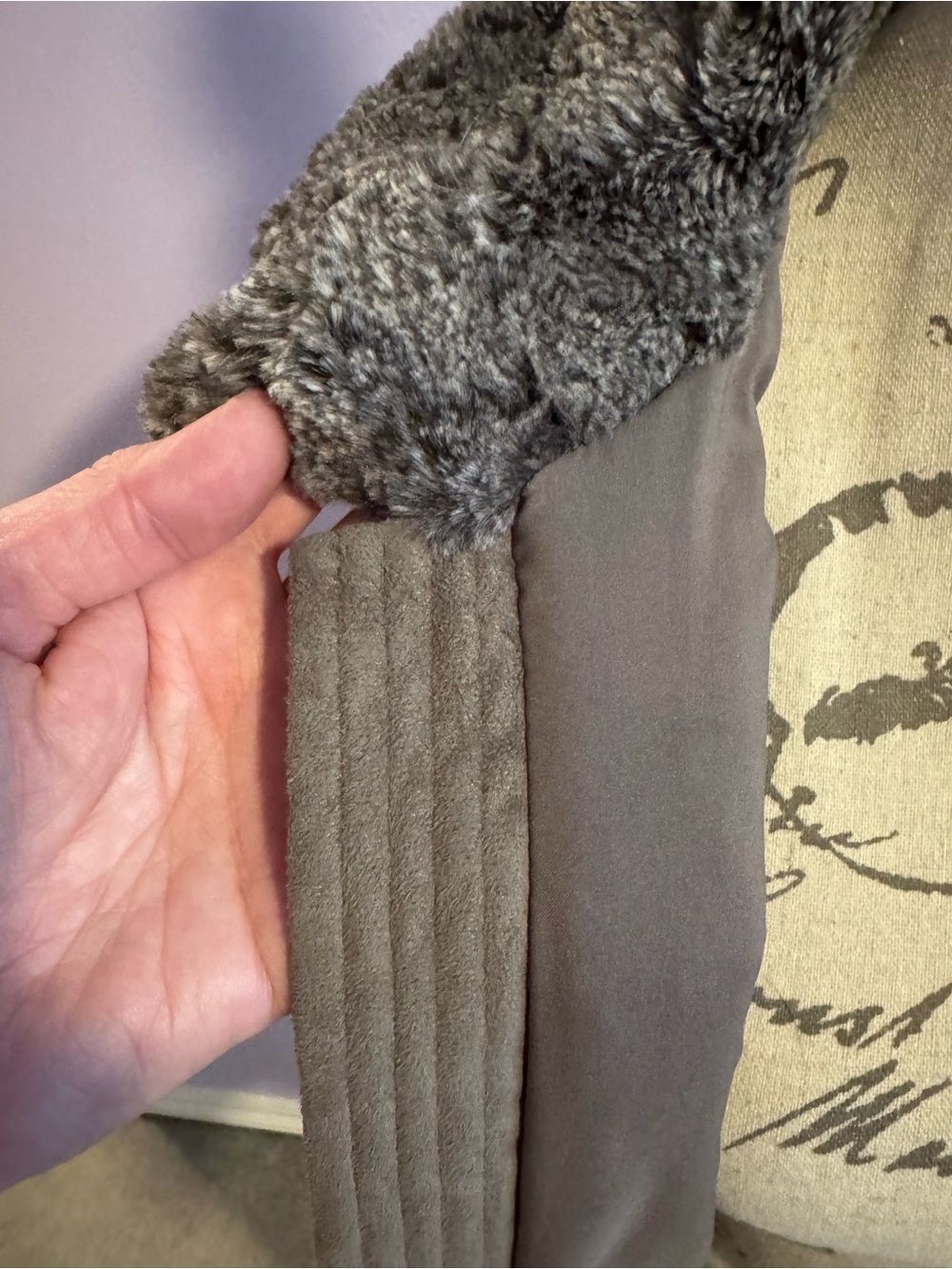 Chico's gray Faux Fur Vest - Picture 2 of 6